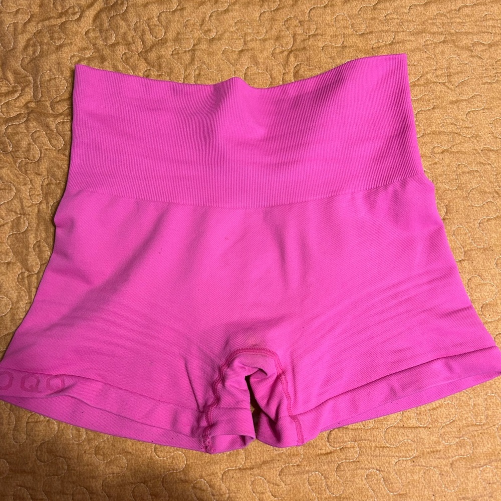 Amazon Women's High-Waisted Fuchsia Shorts